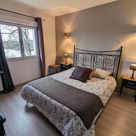 La Maison De Boyeux Nocleg ze śniadaniem 3*